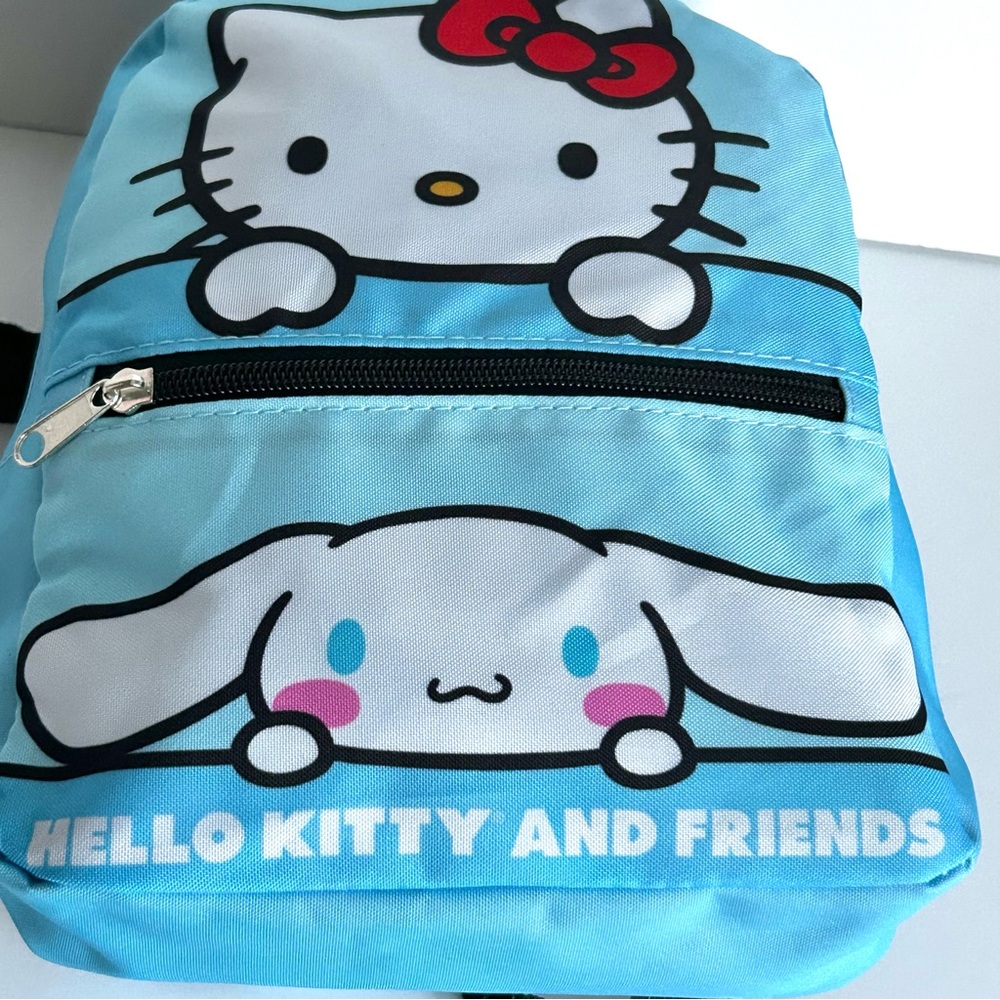 ❤️(HK0002) Hello Kitty Adorable 3-Piece Bundle. Small Backpack, Keychain & Duck - Picture 8 of 9